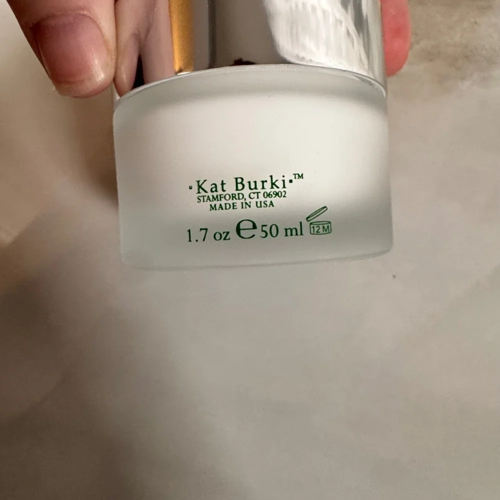 Kat Burki Vitamin C‎ Intensive Face Cream Essential Radiance 1.7 oz 50 ml New